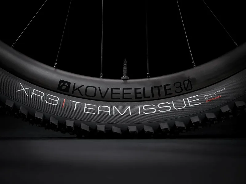 Trek Top Fuel 9.8 GX Mountain Bike in Red-6